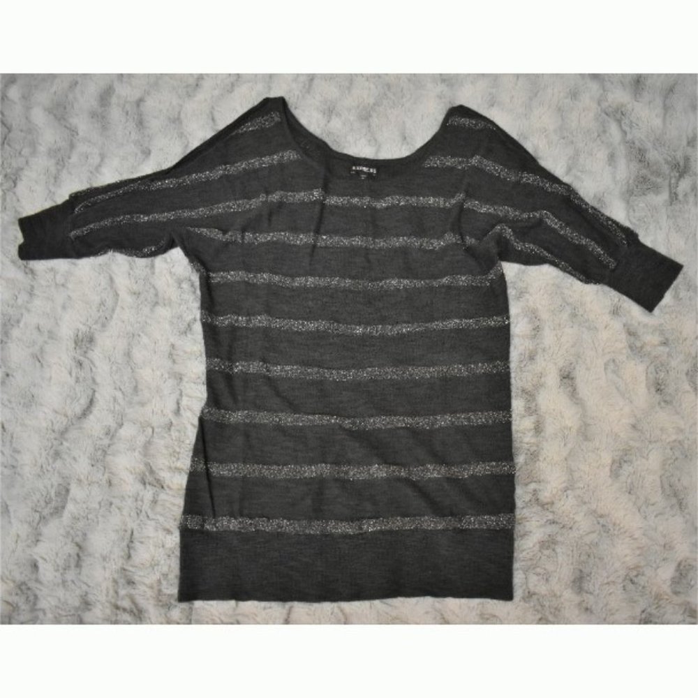 Express knit stripe grey silver dolman half sleeve tunic shoulder cut out scoop